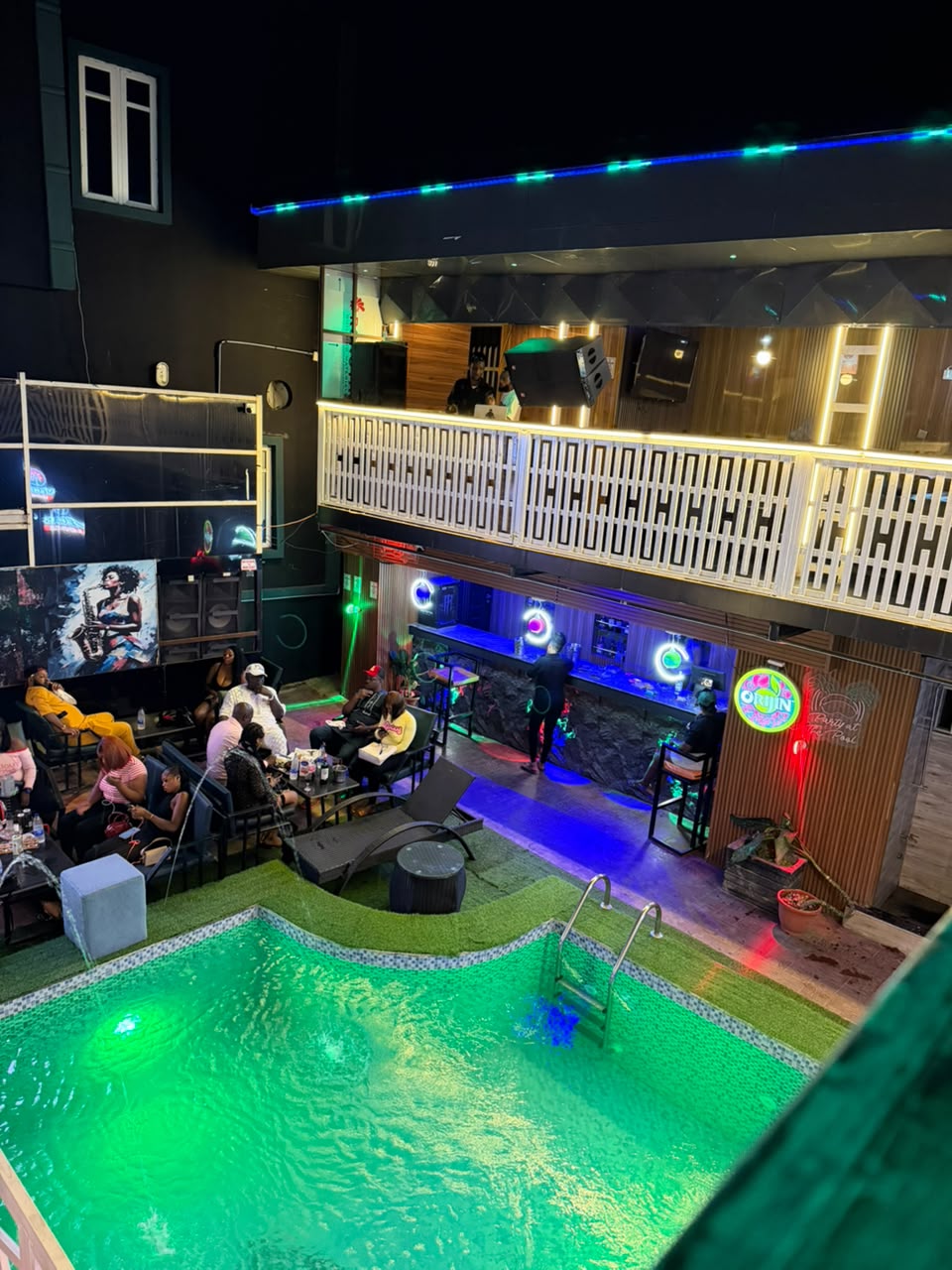 Vegas Lounge gallery photo