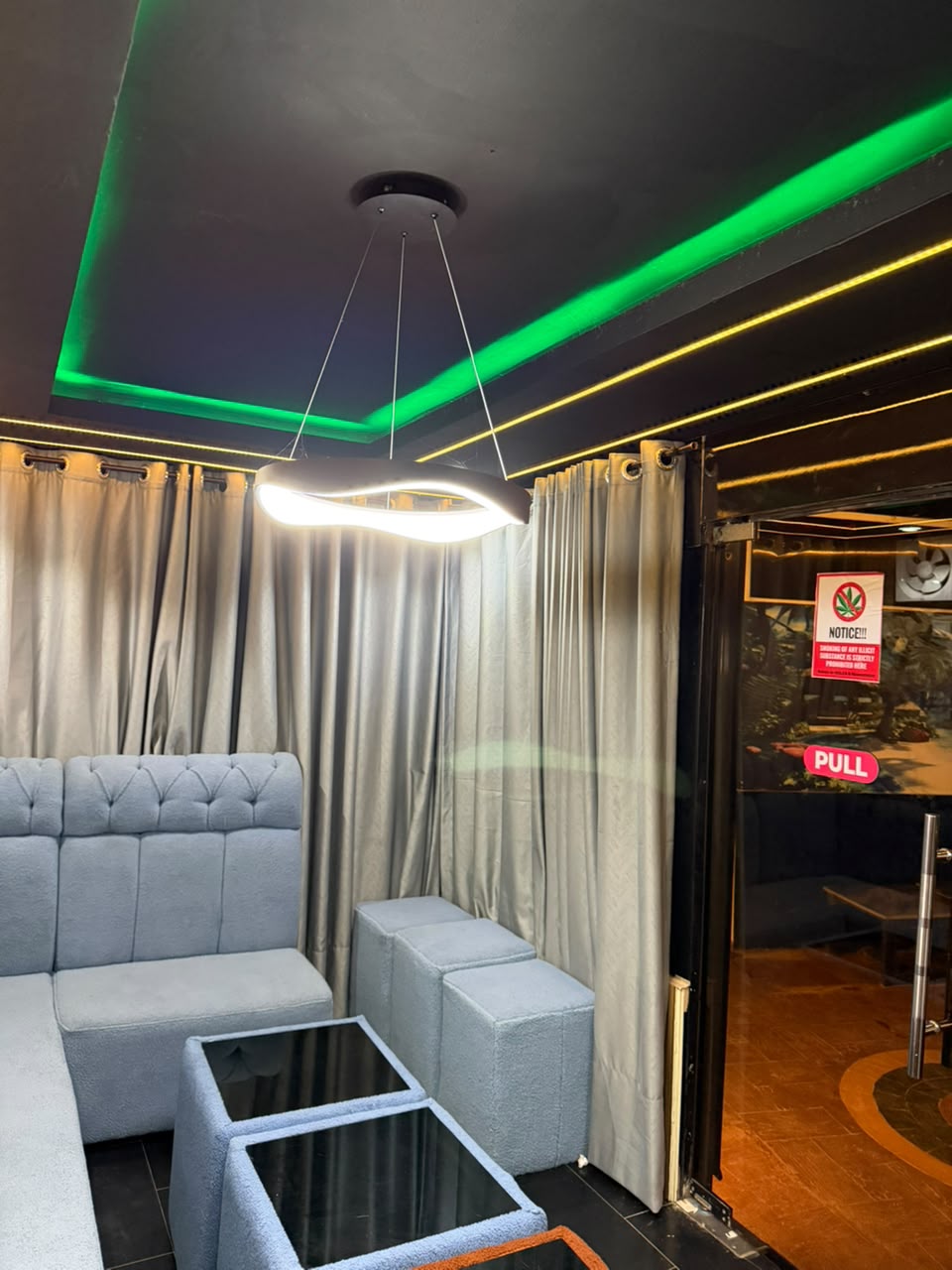 Vegas Lounge gallery photo
